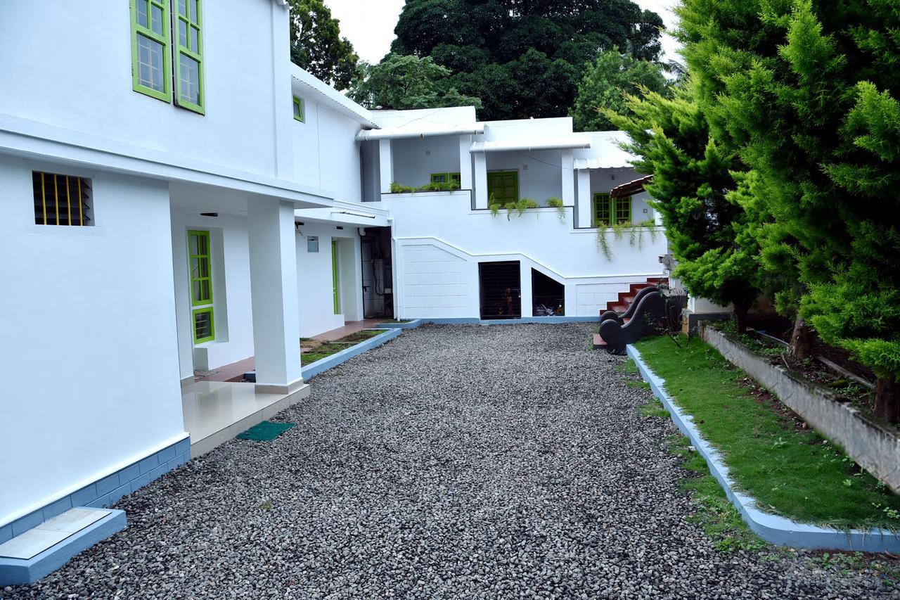 Marayoor Holidays Maraiyūr Exterior foto
